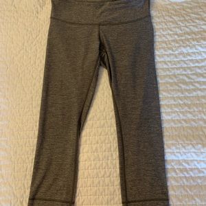 Lululemon crop wunder under pants
